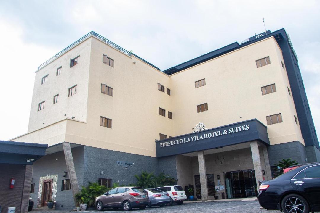 Perfecto La Villa Hotel And Suites Lagos Eksteriør billede