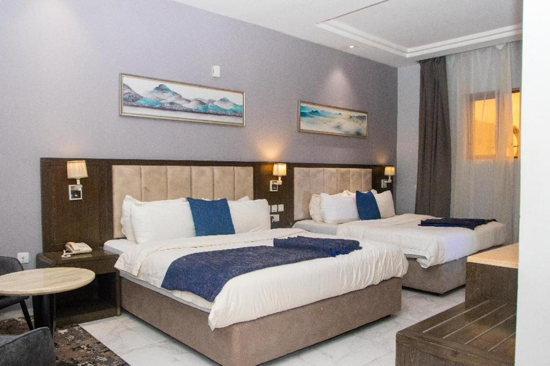 Perfecto La Villa Hotel And Suites Lagos Eksteriør billede