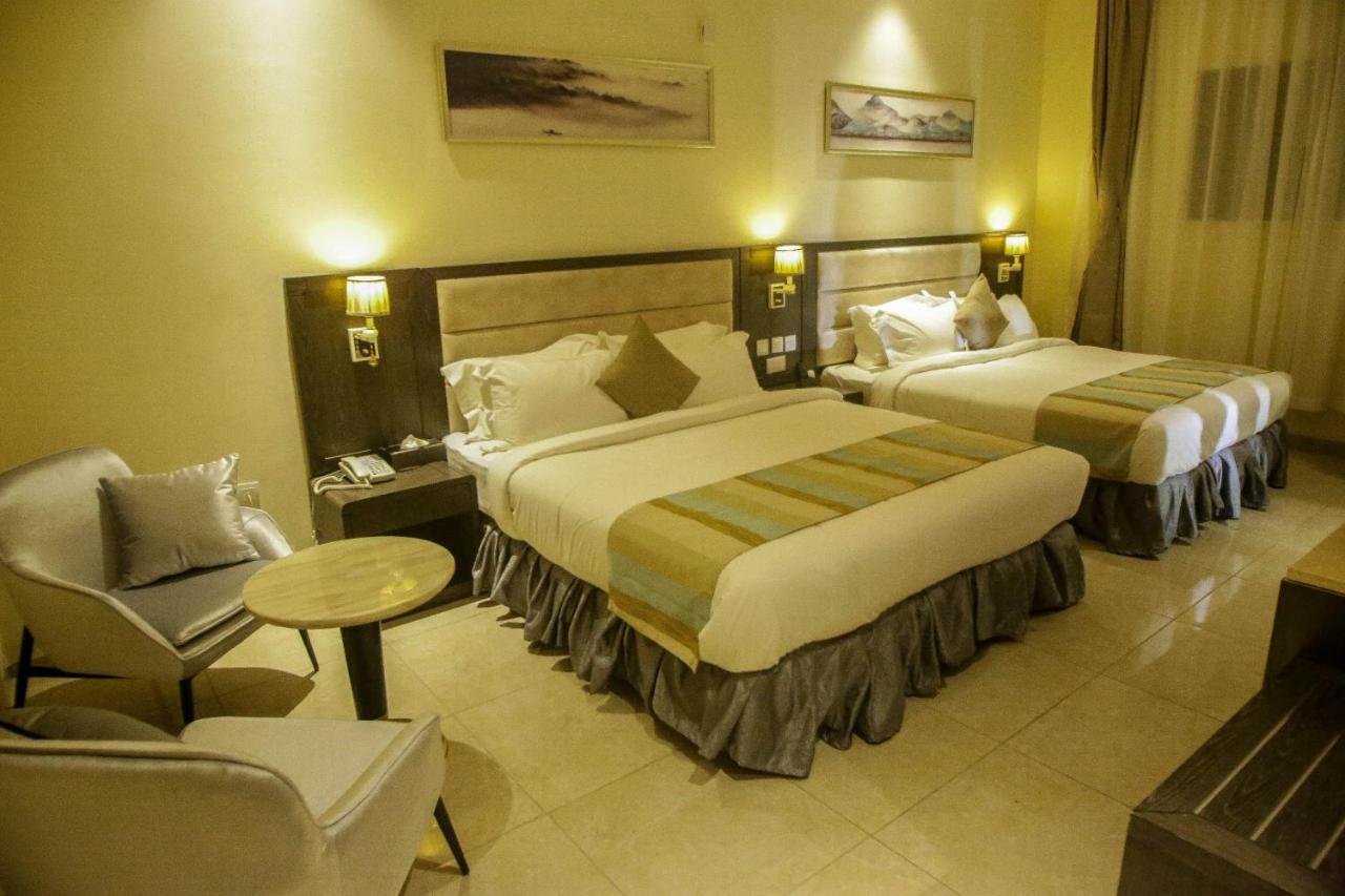 Perfecto La Villa Hotel And Suites Lagos Eksteriør billede